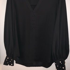 💕Black Wrist Beaded Express Blouse💕